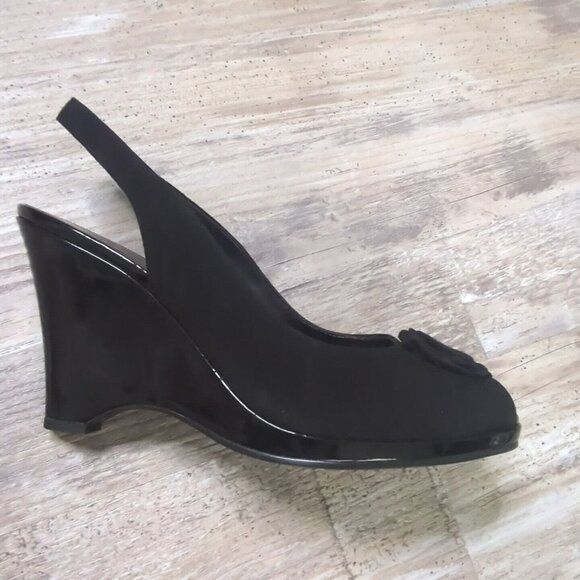 Coldwater Creek Suede Rose Sling Wedge Peep Toe Sandals Womens 8.5 Black NEW - Picture 3 of 14